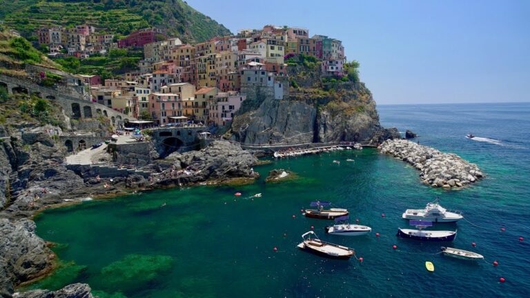 19 イタリアの旅 １ 世界遺産 チンクエ テッレ 4k Travel To Italy No 1 World Heritage Cinque Terre Uhd 世界の絶景ドローン動画まとめ