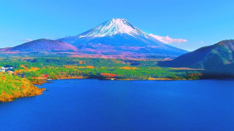 4k映像 絶景ドローン空撮 富士山 秋 紅葉の本栖湖 癒し自然風景 富士五湖 Drone Japan Mt Fuji Autumn Lake Motosu Nature Relaxation 世界の絶景ドローン動画まとめ